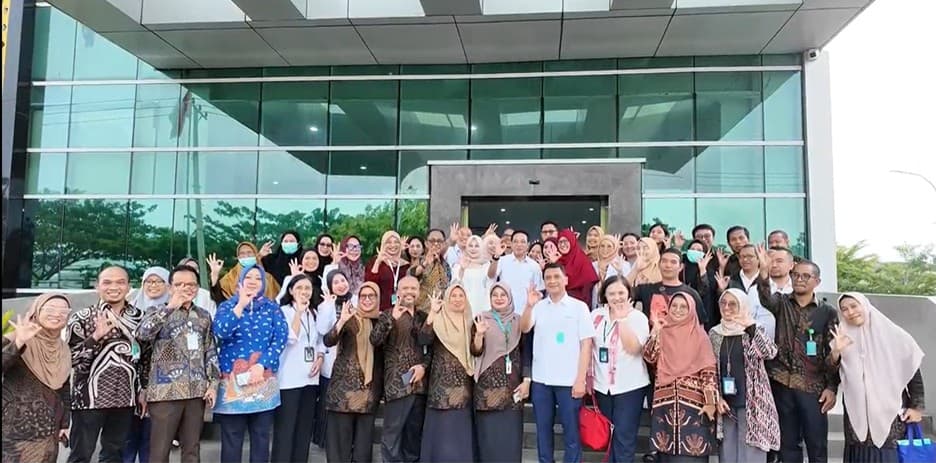 Wamenkes Kunjungi RS Mata Makassar Perkuat Mutu Layanan